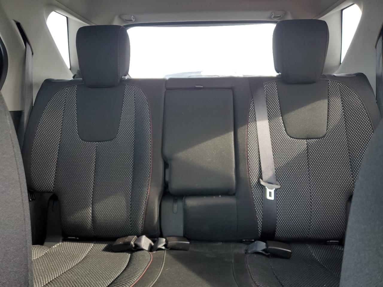 2017 Chevrolet Equinox - Image 10