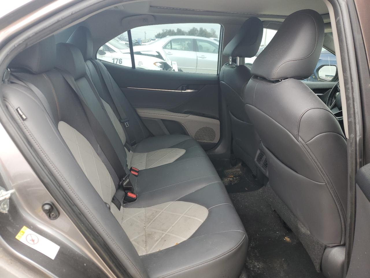 2018 Toyota Camry - Image 10