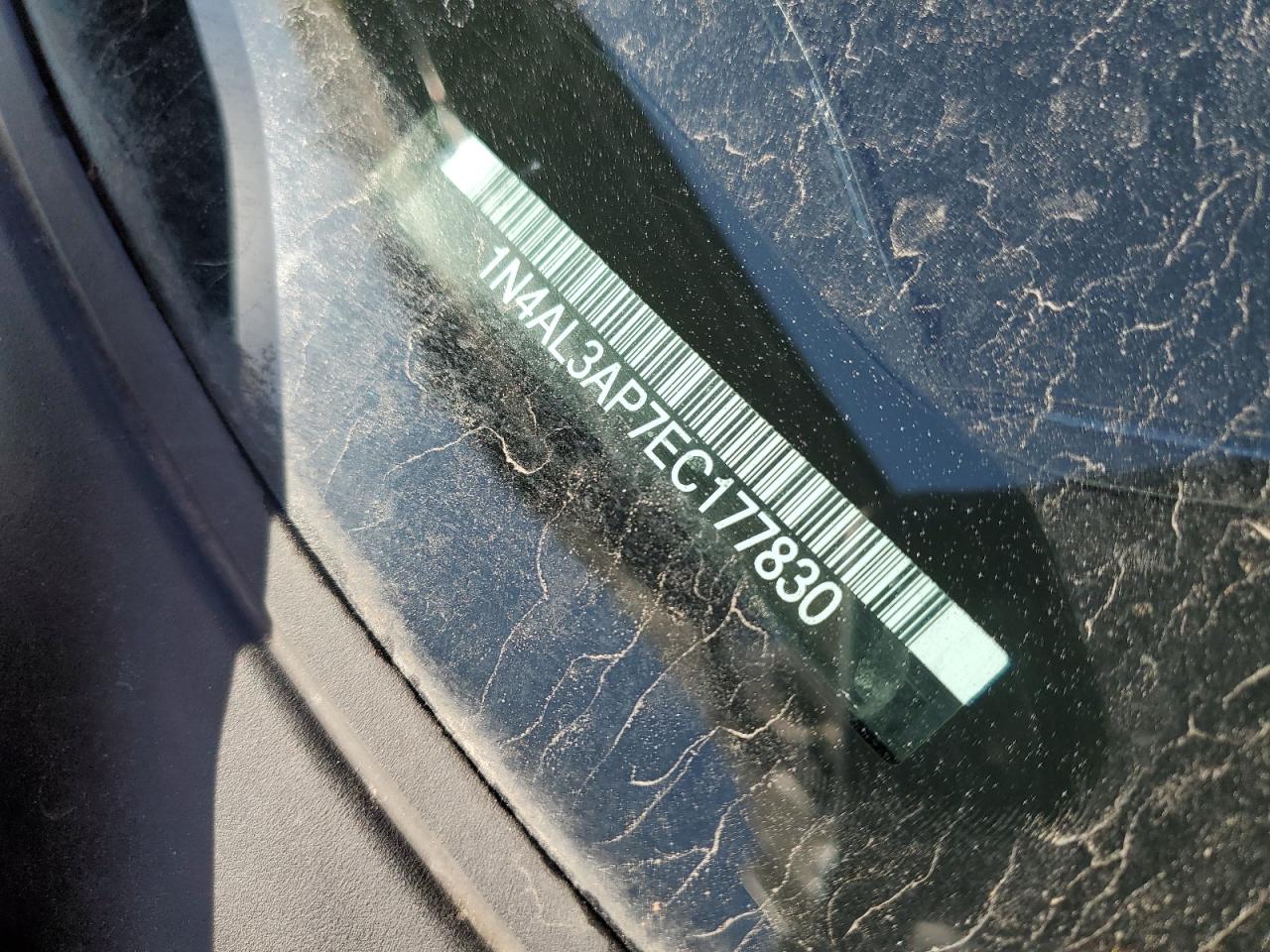 2014 Nissan Altima - Image 12