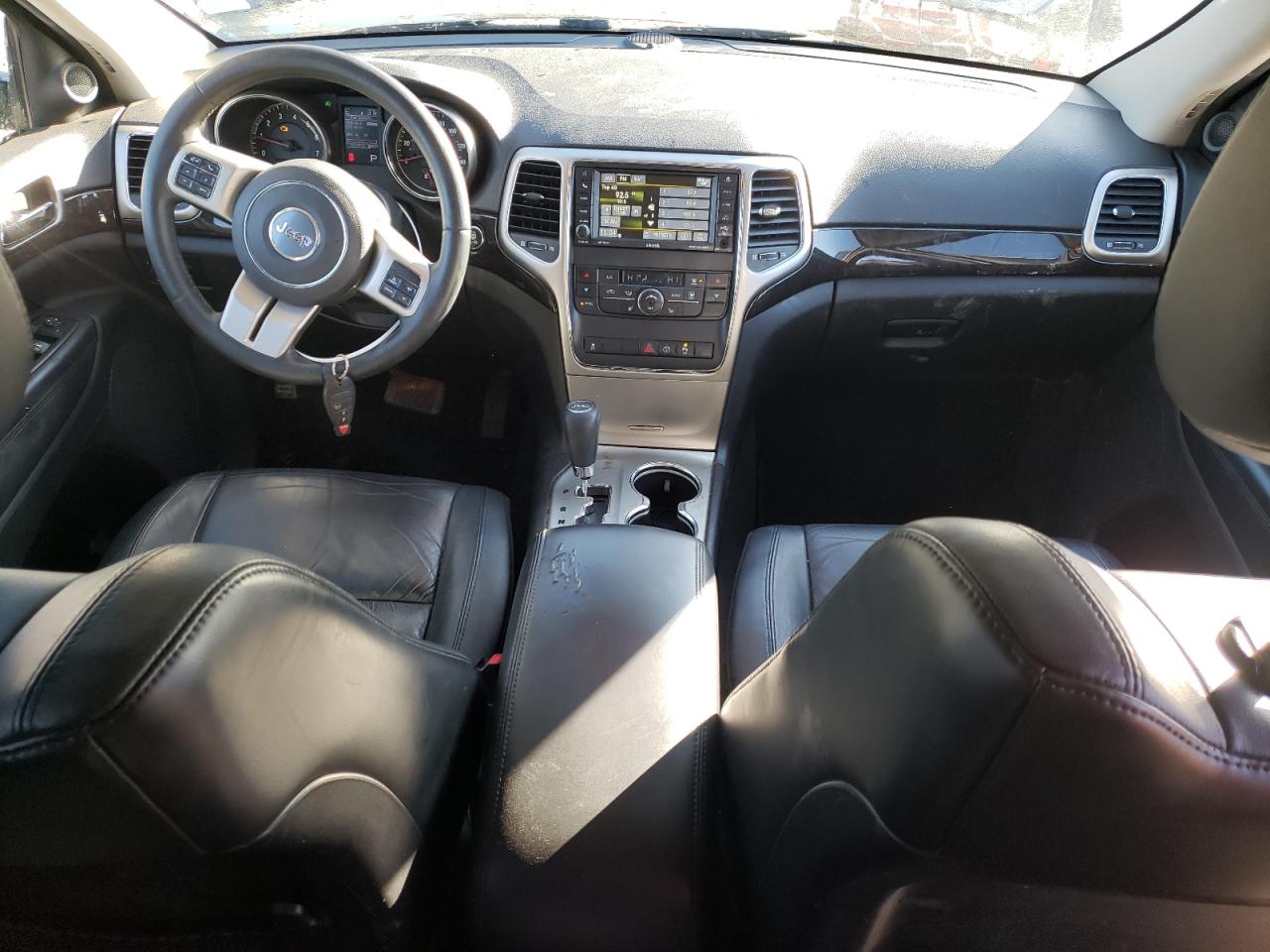 2013 Jeep Grand Cherokee - Image 8