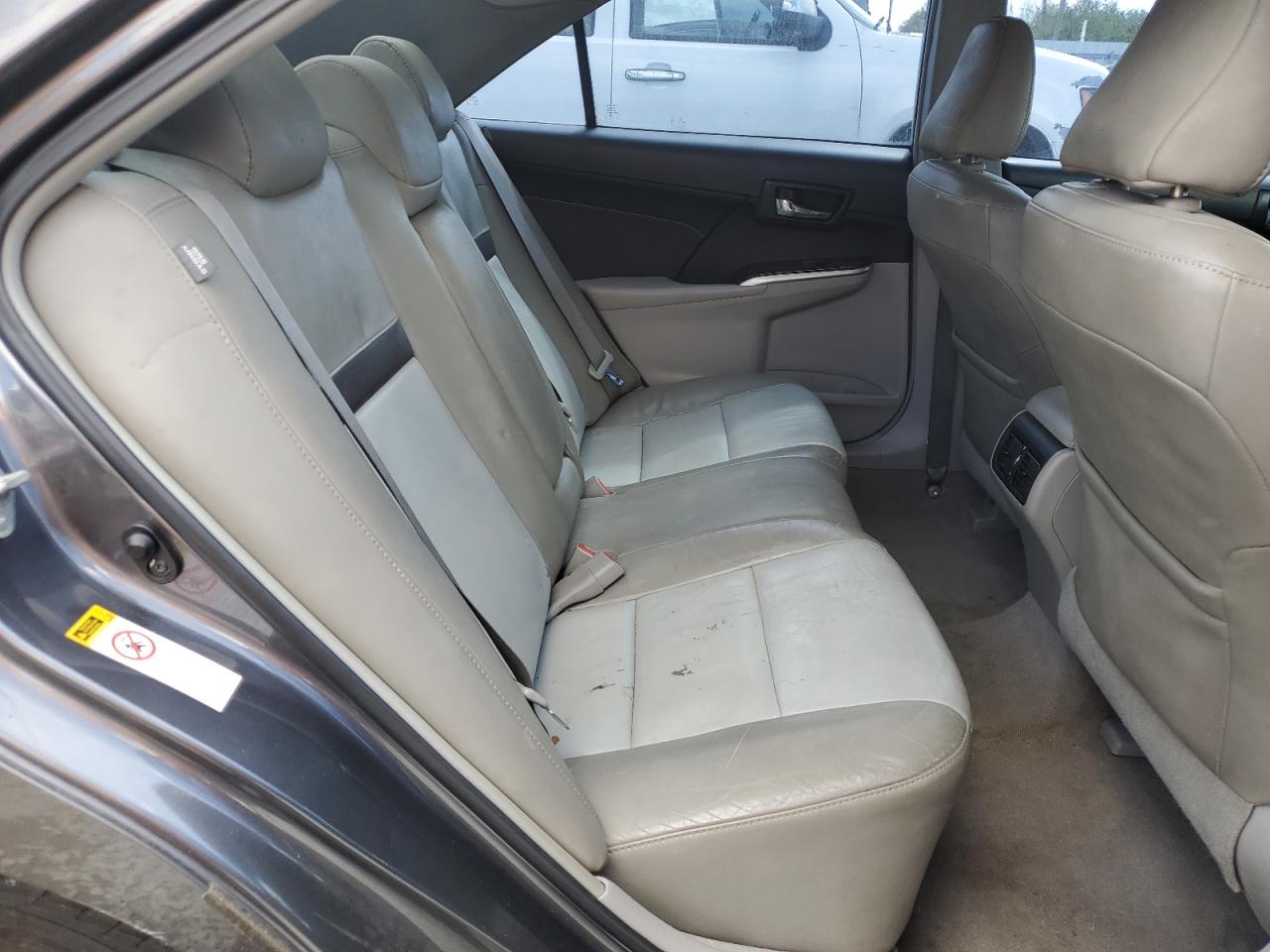 2013 Toyota Camry - Image 10