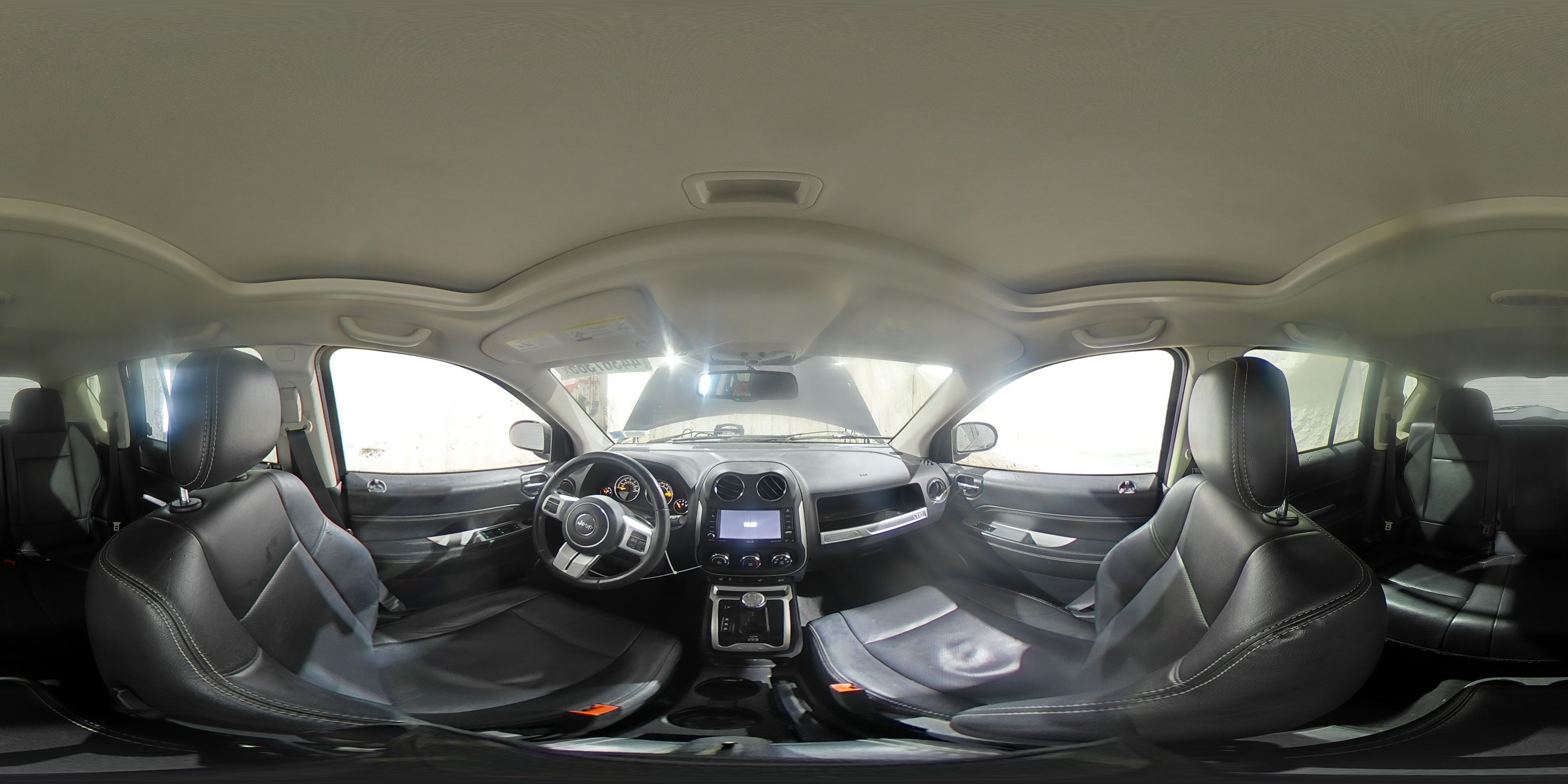 2015 Jeep Compass - Image 15