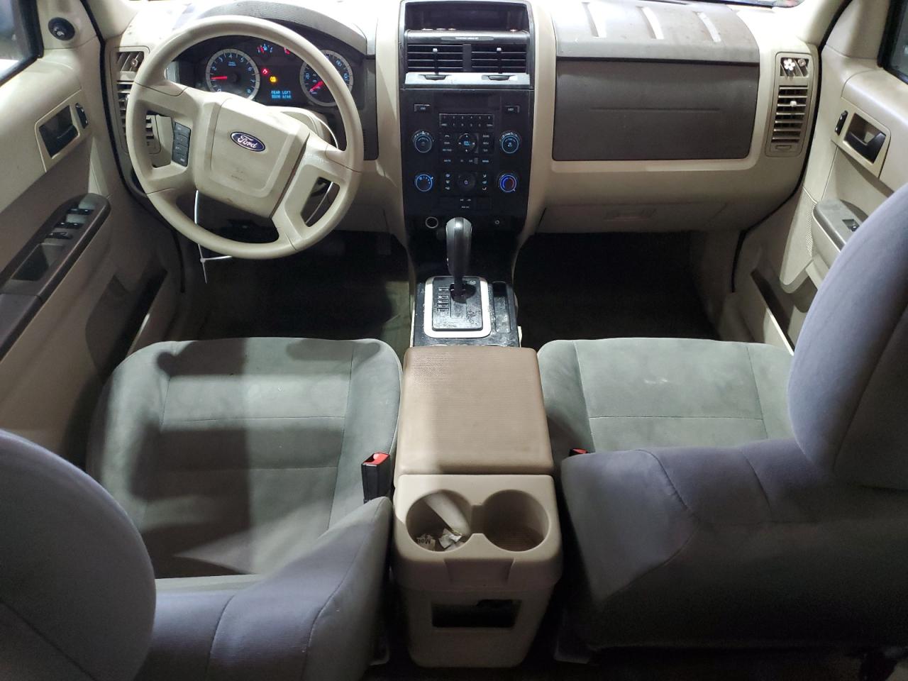 2011 Ford Escape - Image 8