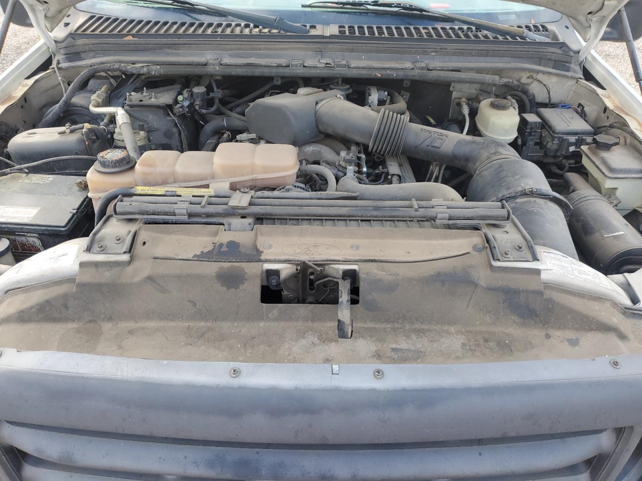1999 Ford F450 - Image 11