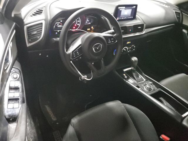 MAZDA 3 2017 Серебристый