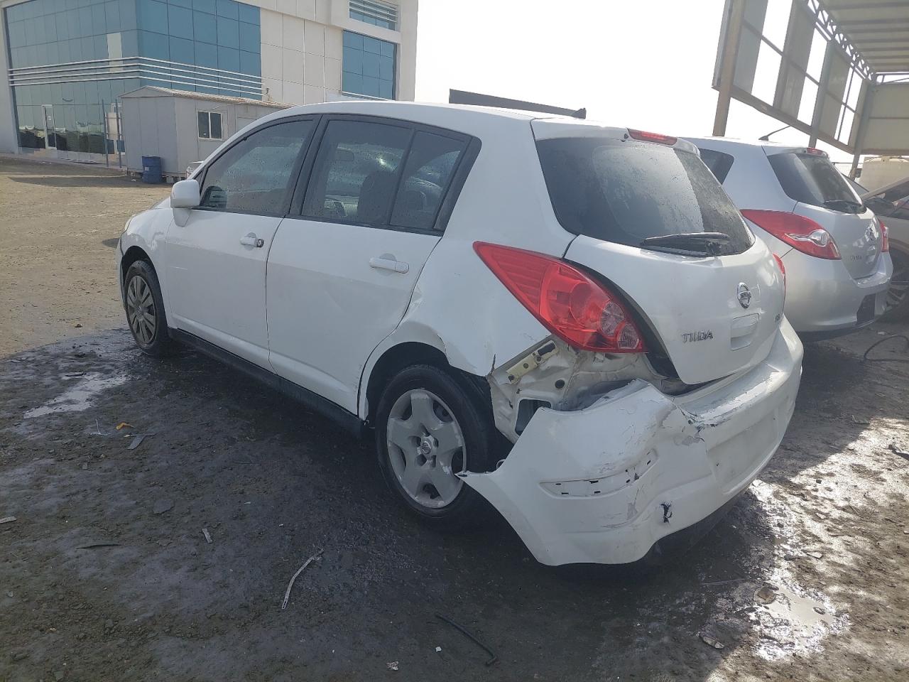 3N1BC1C61BK213494 - 2011 NISSAN TIIDA - #44289895