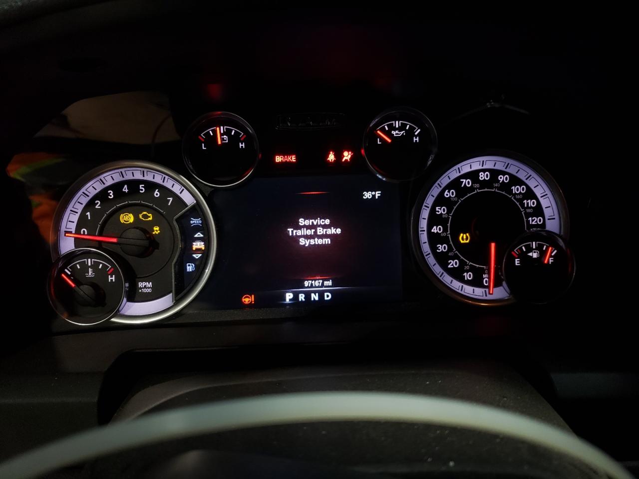 2015 RAM 1500 - Image 9