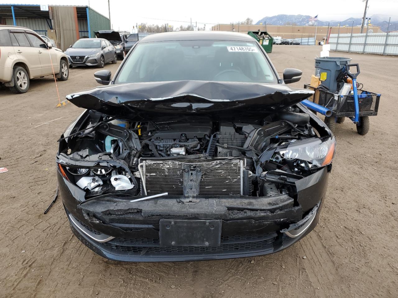 2014 Volkswagen Passat - Image 5
