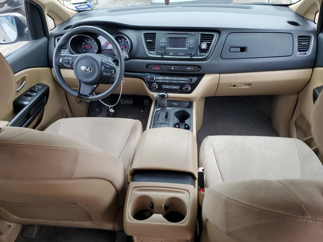 2015 Kia Sedona - Image 8