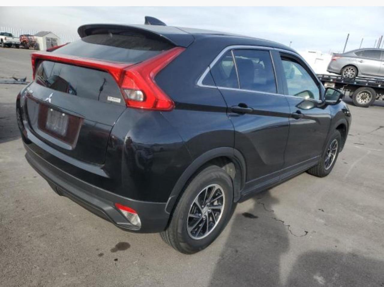 2020 Mitsubishi Eclipse - Image 4