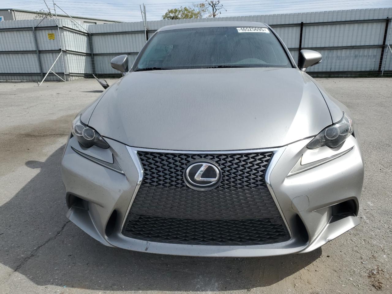 2015 Lexus IS - Image 5