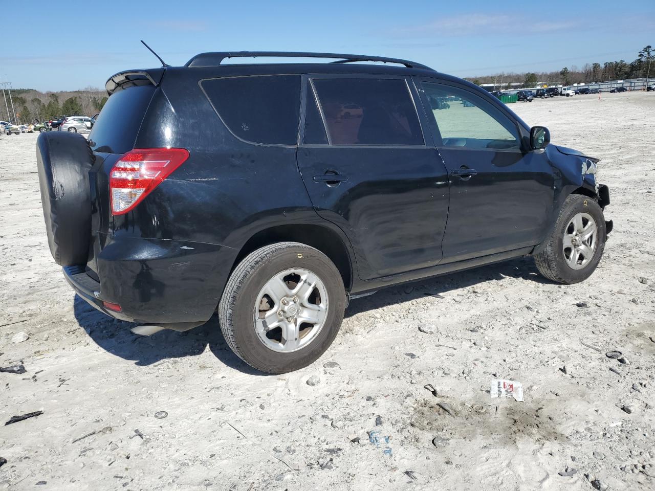 2010 Toyota RAV 4 - Image 3