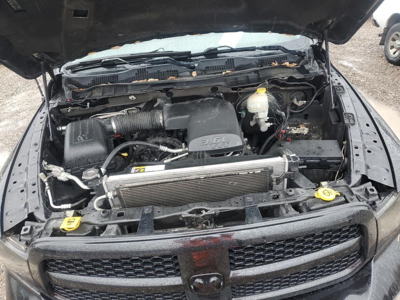 2016 RAM 1500 - Image 11