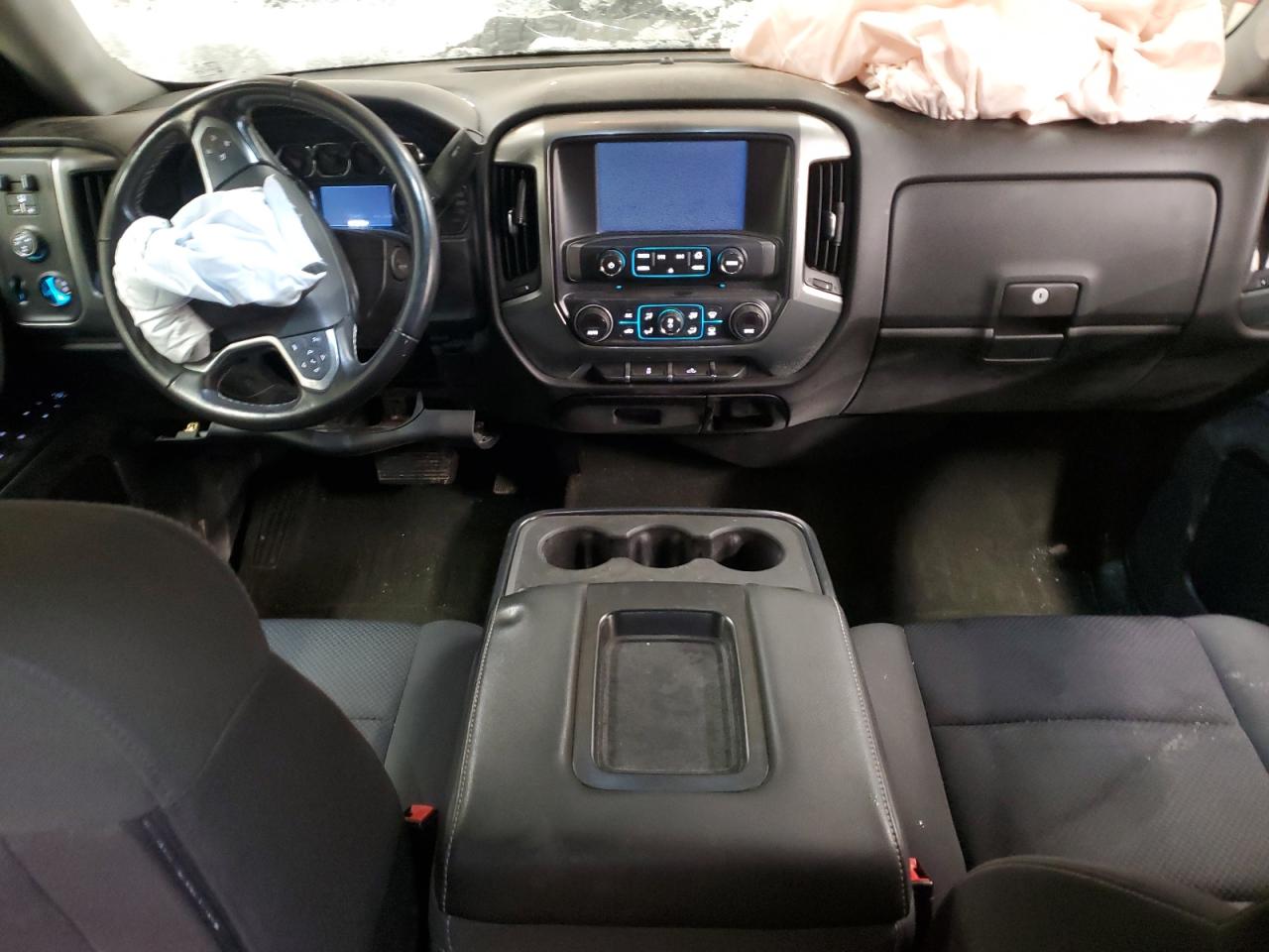 2016 Chevrolet Silverado - Image 8