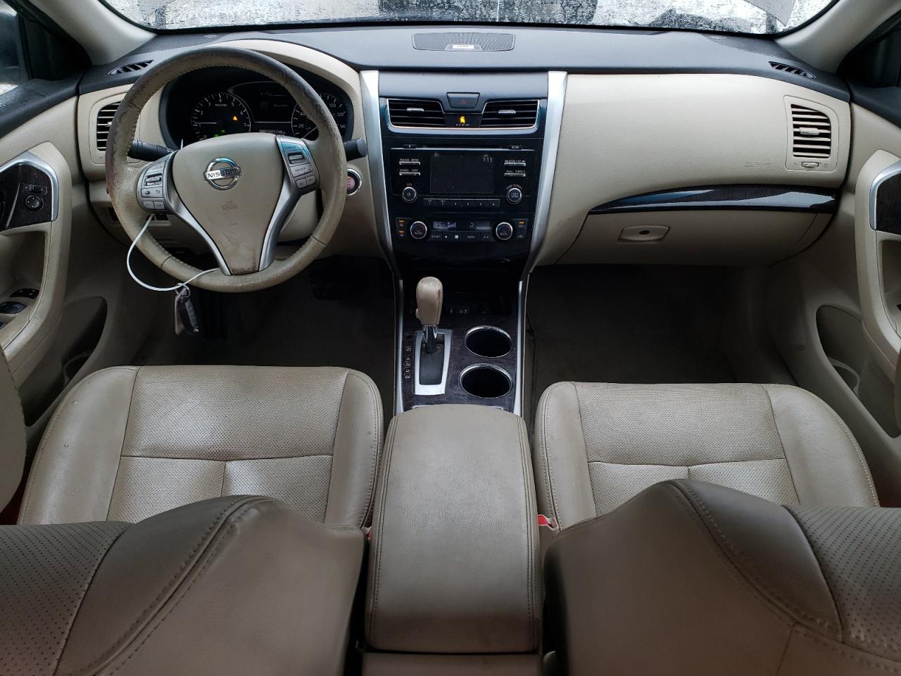 2014 Nissan Altima - Image 8