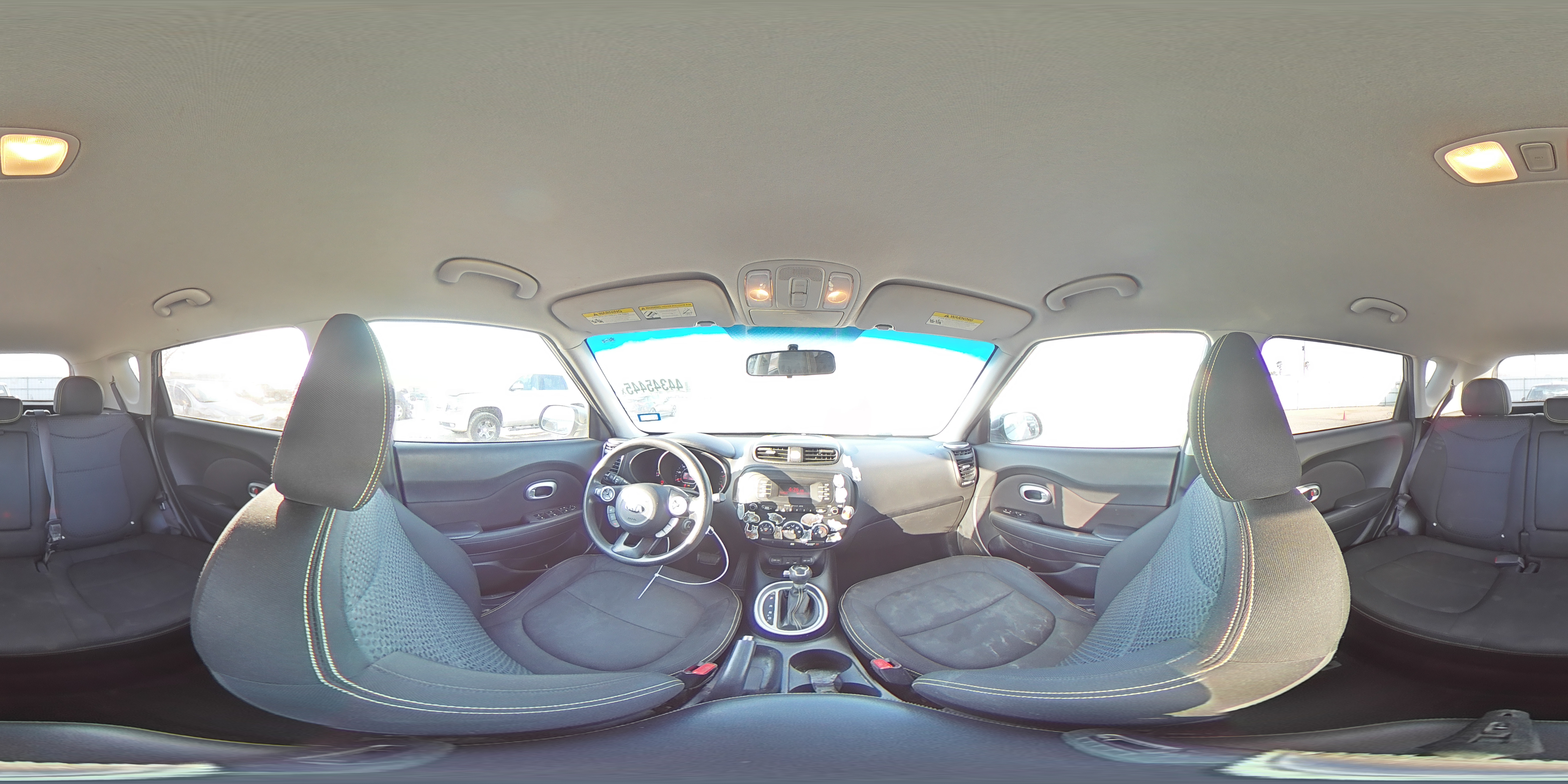 2015 Kia Soul - Image 12