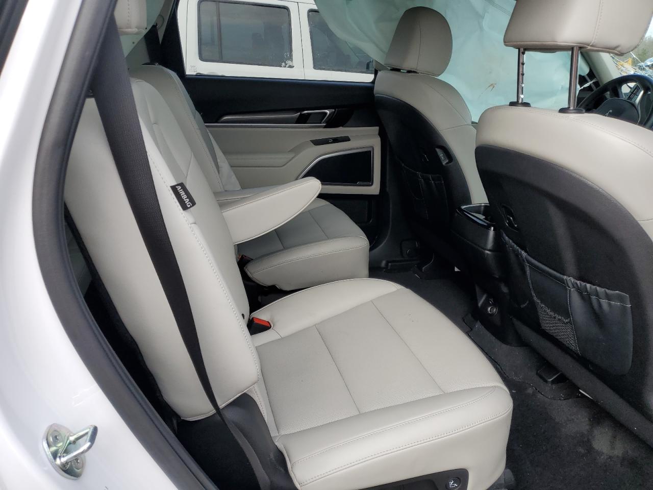 2024 Kia Telluride - Image 11