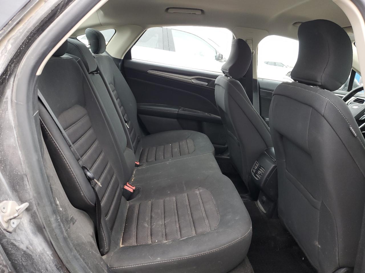 2018 Ford Fusion - Image 10