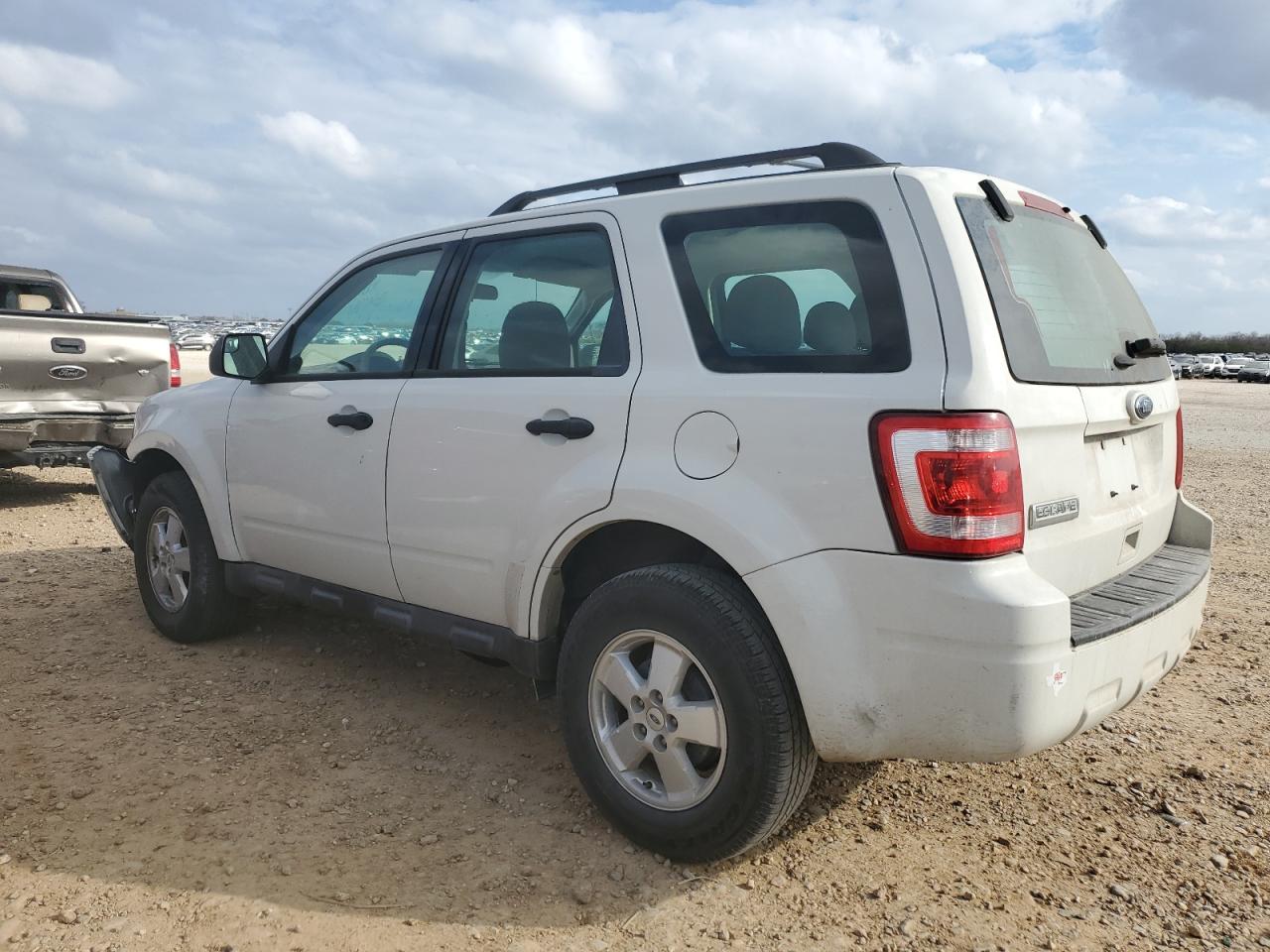 2012 Ford Escape - Image 2