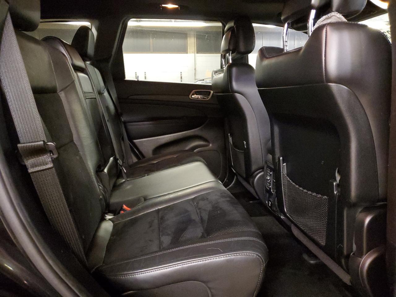 2014 Jeep Grand Cherokee - Image 10