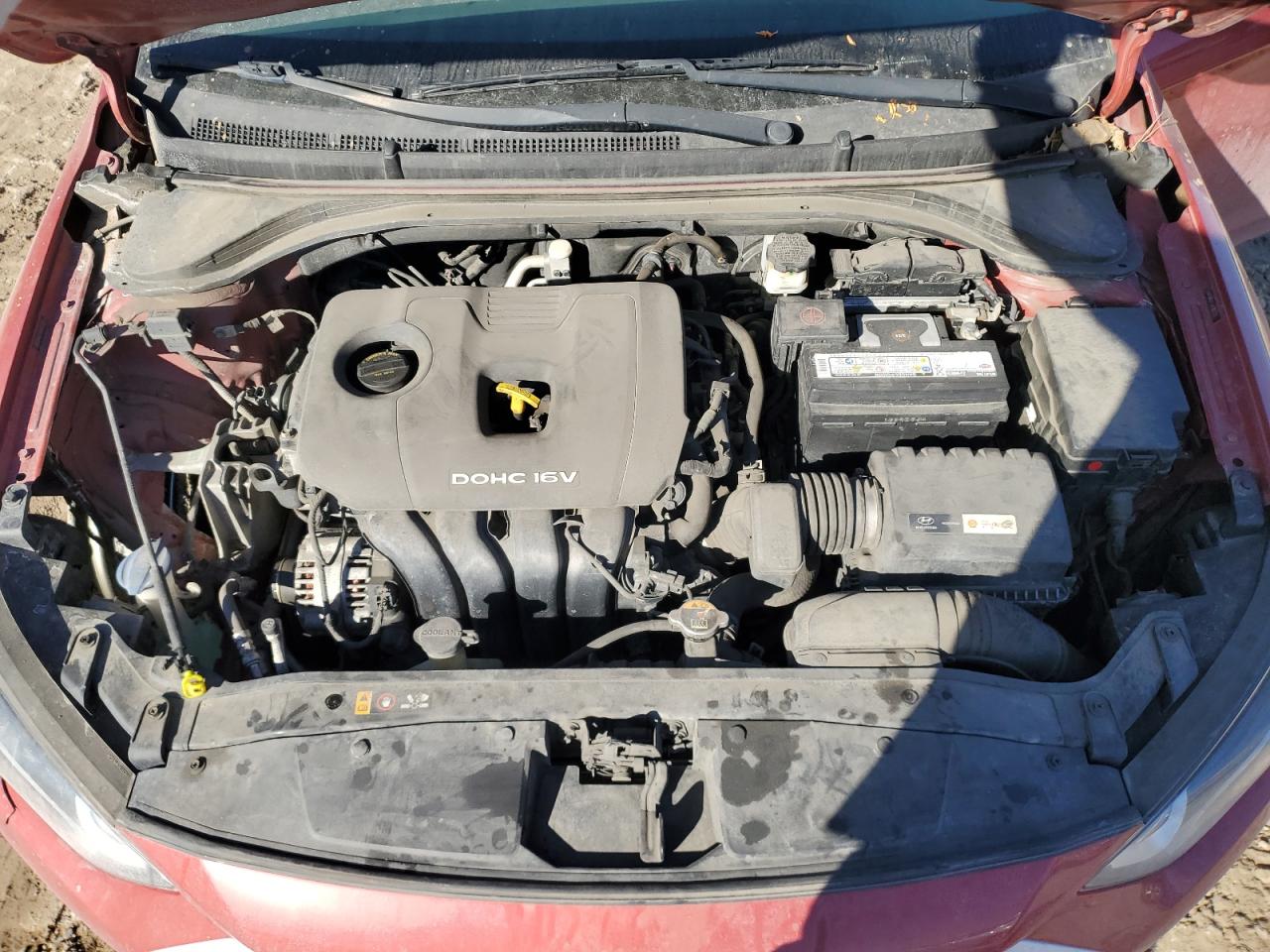 2018 Hyundai Elantra - Image 11
