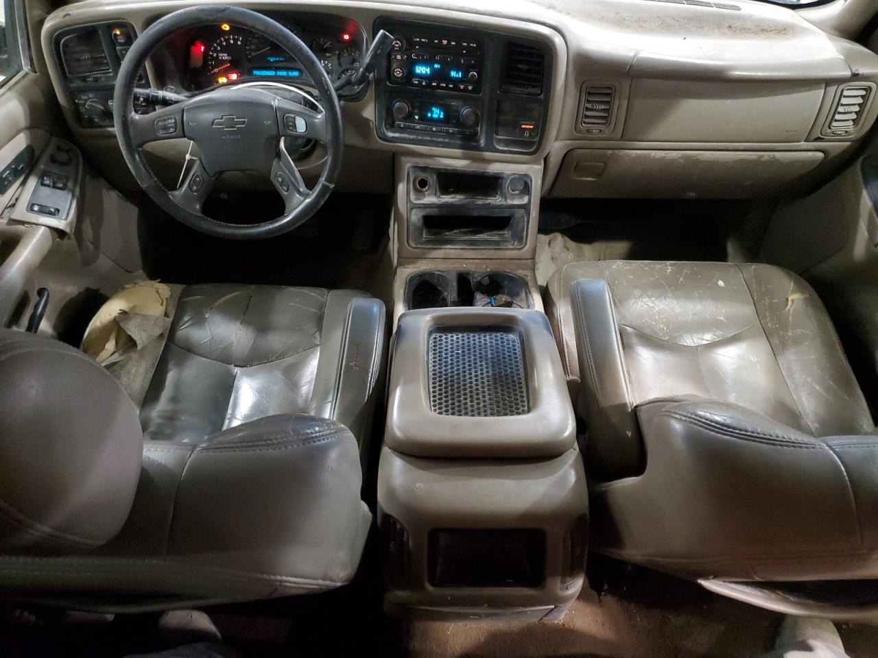 2003 Chevrolet Silverado - Image 8