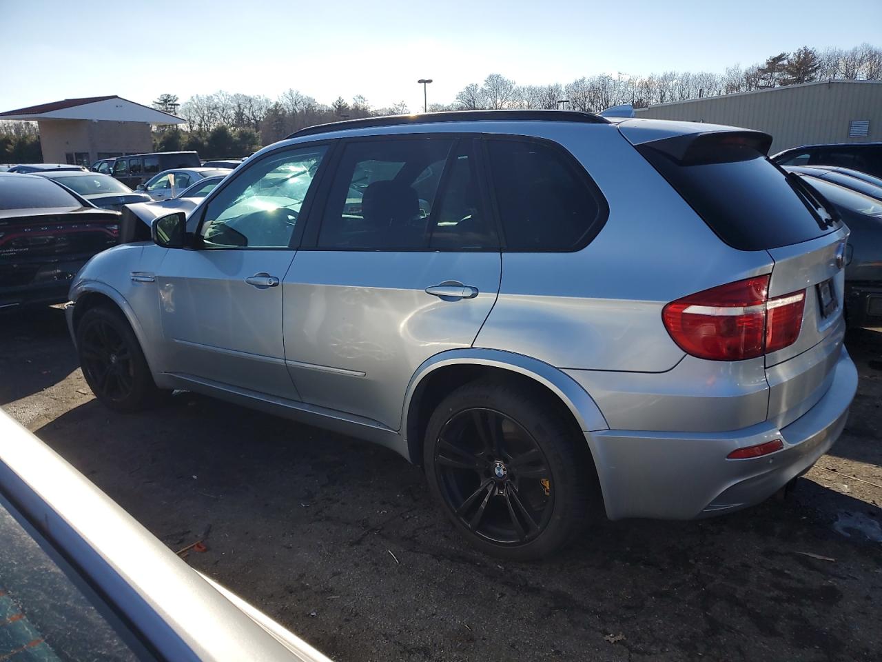 2010 BMW X5 - Image 2