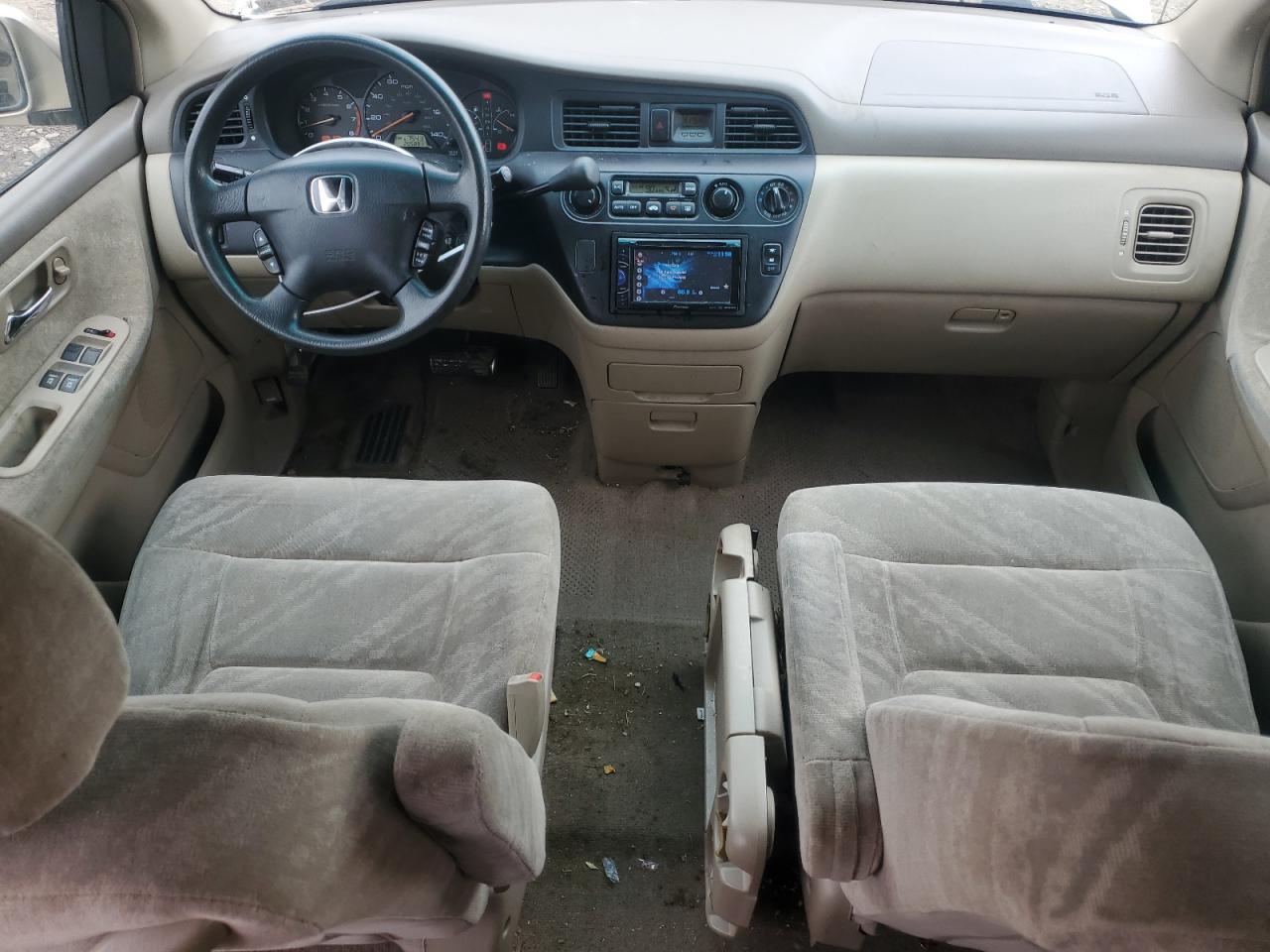 2002 Honda Odyssey - Image 8
