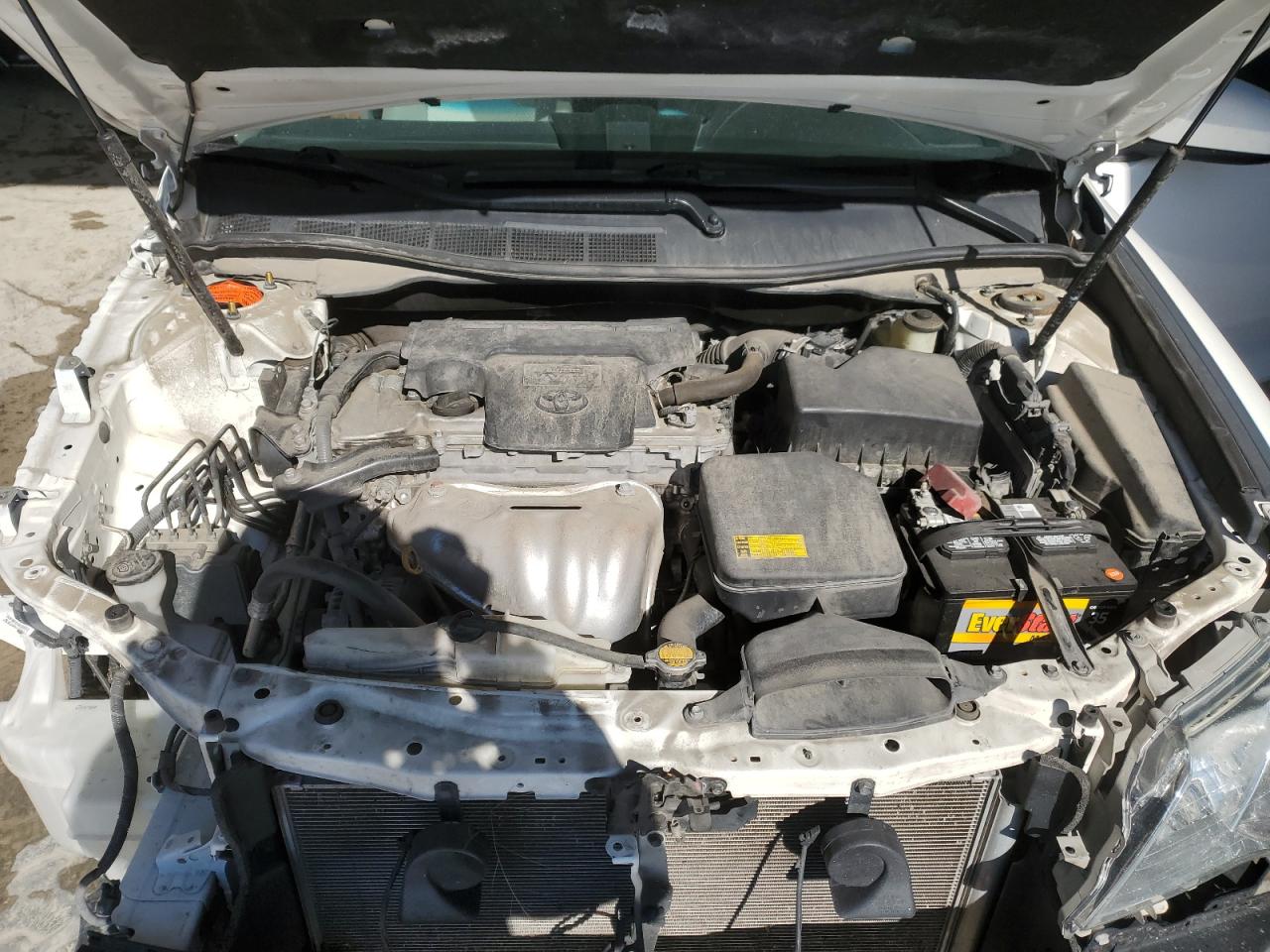 2014 Toyota Camry - Image 11
