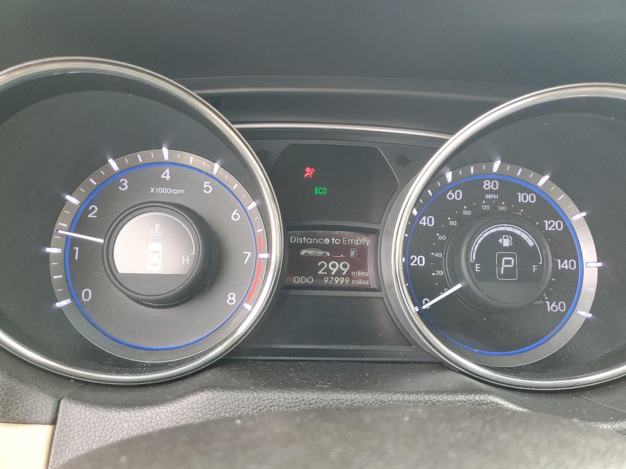 2014 Hyundai Sonata - Image 9