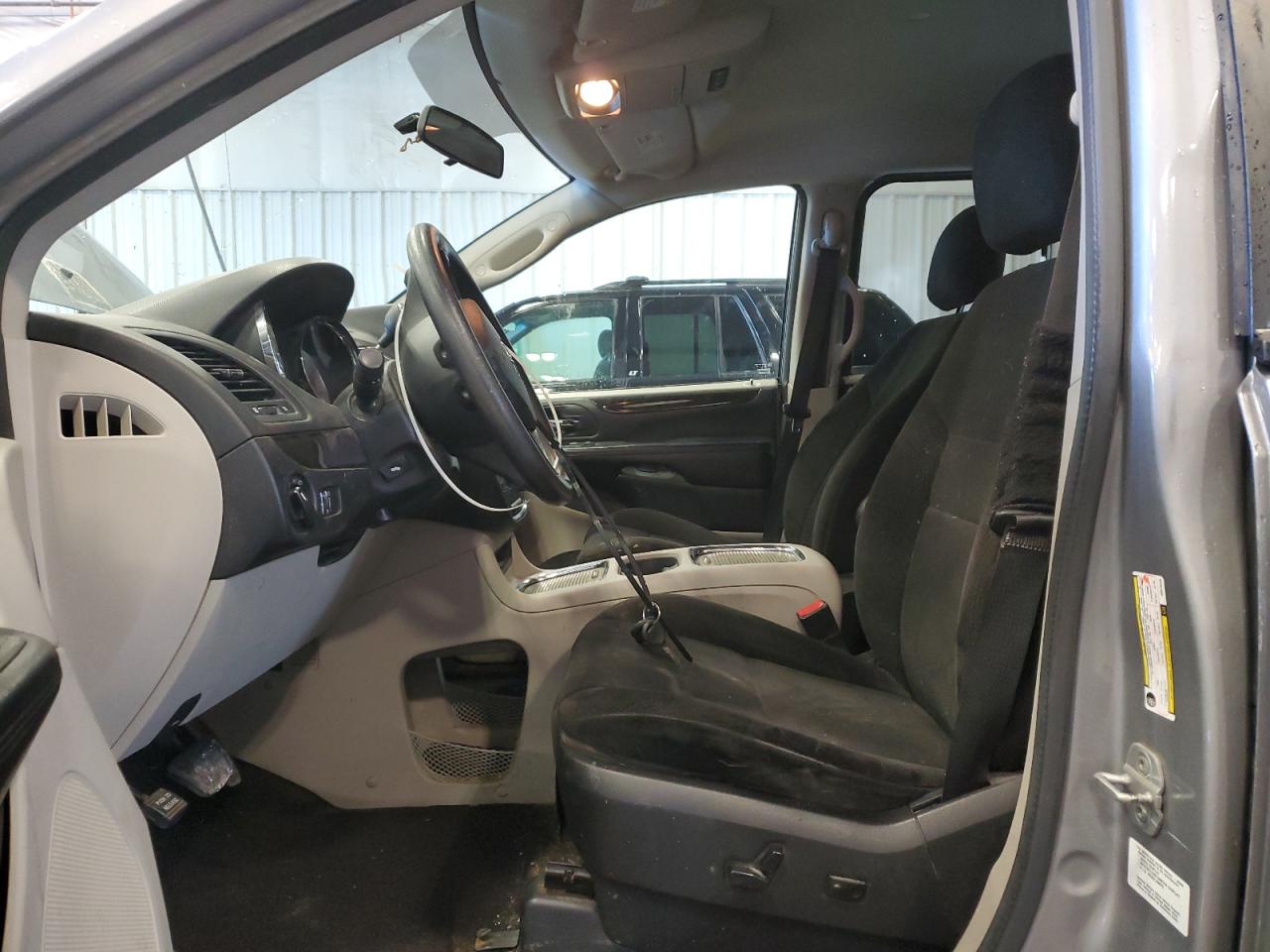 2013 Dodge Caravan - Image 7