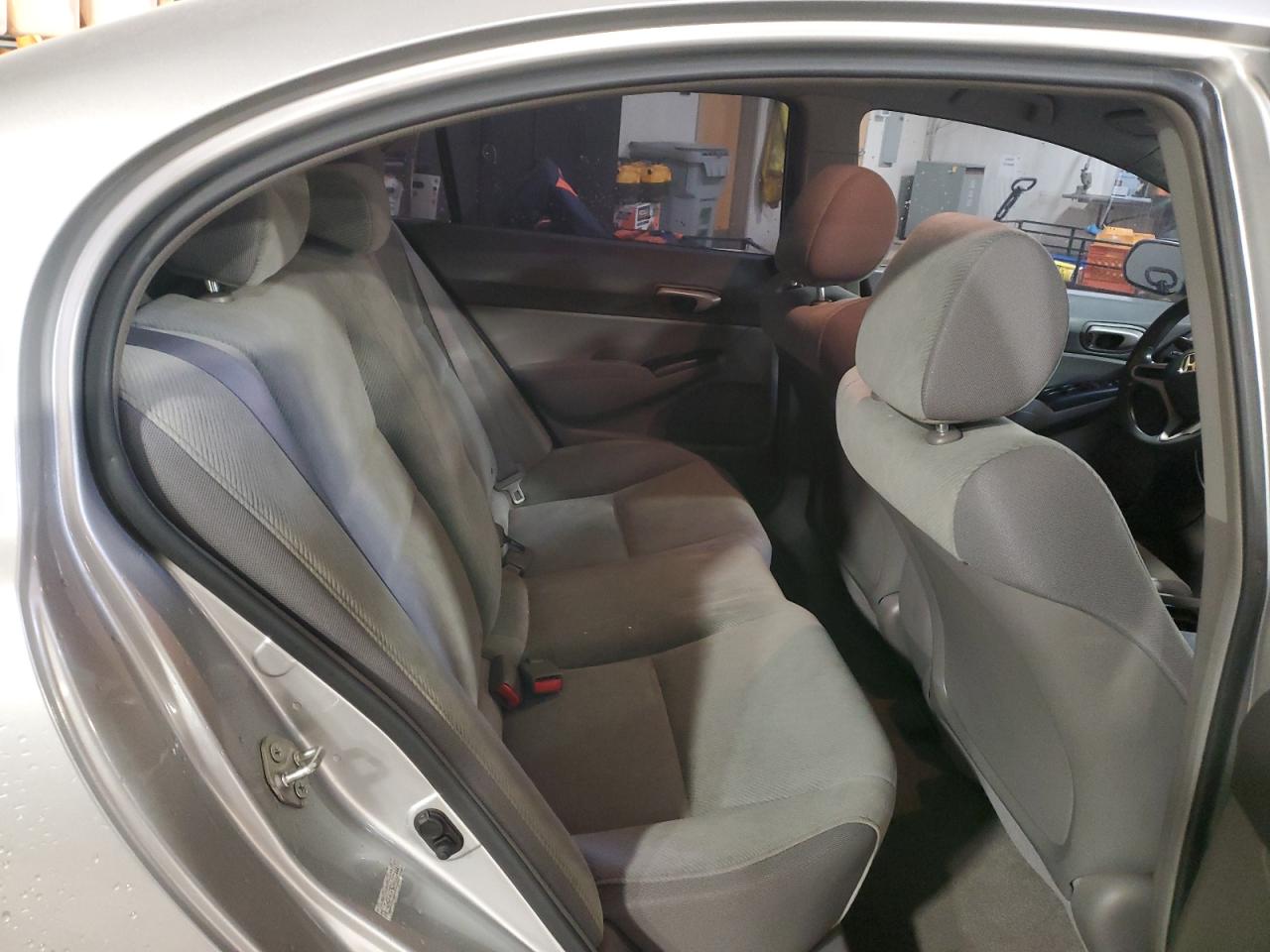 2010 Honda Civic - Image 10