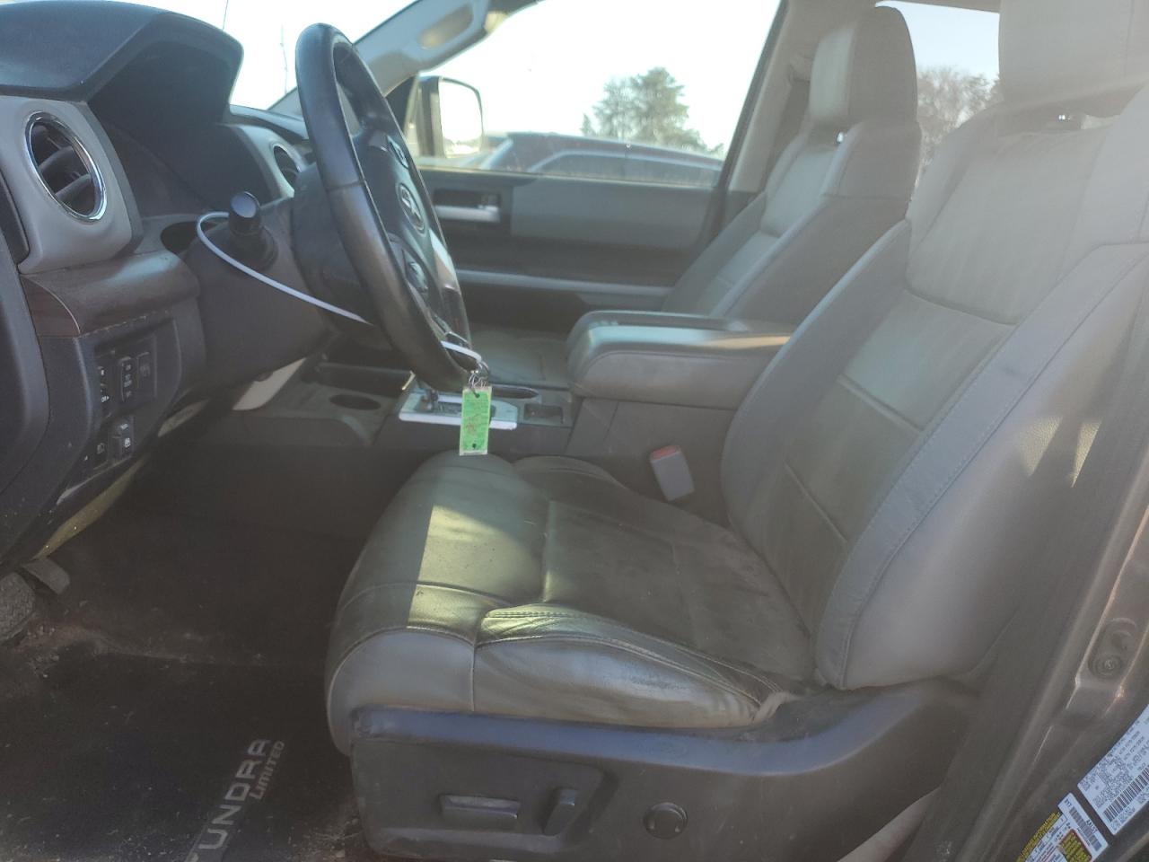 2018 Toyota Tundra - Image 7