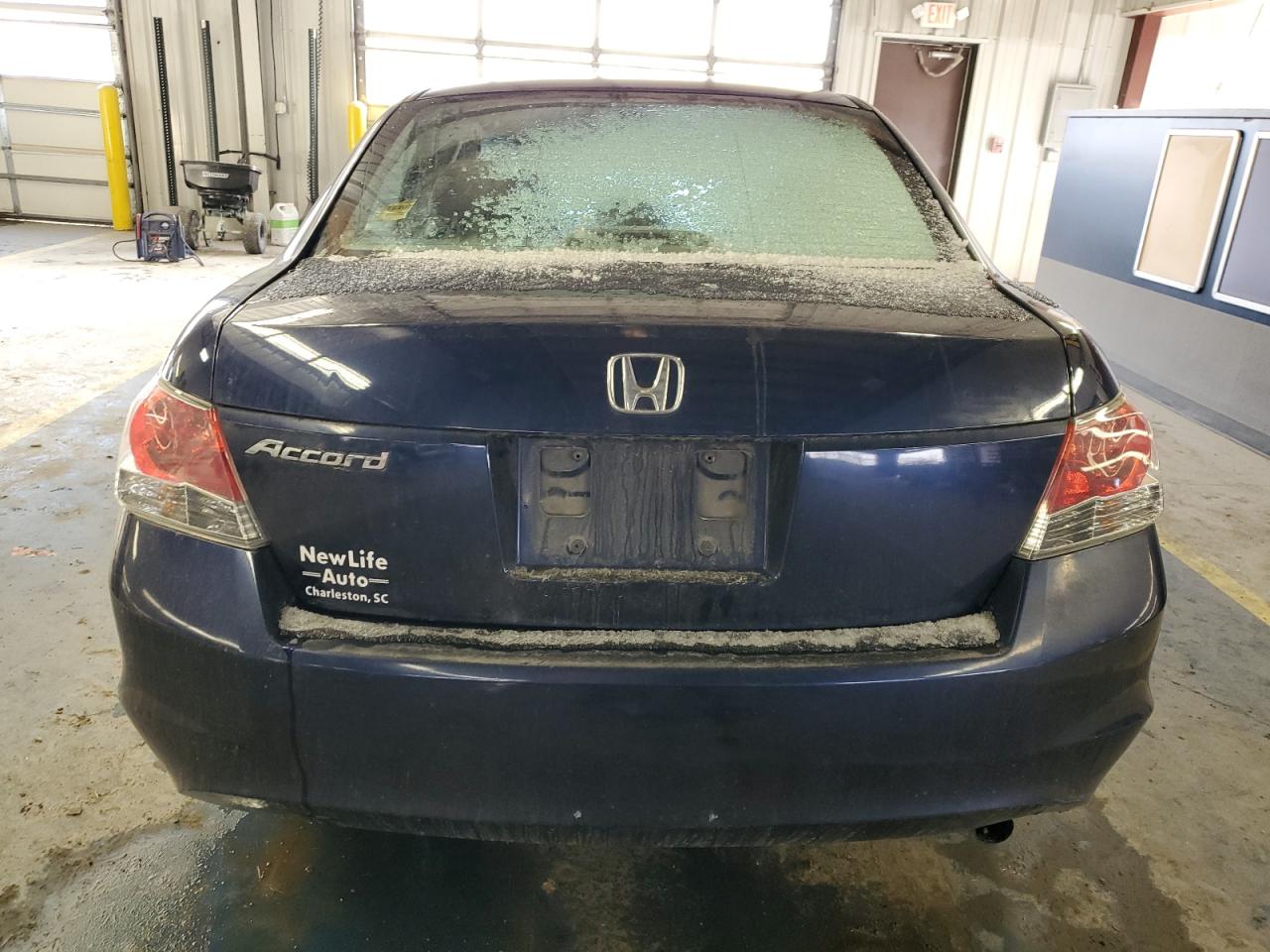 2009 Honda Accord - Image 6