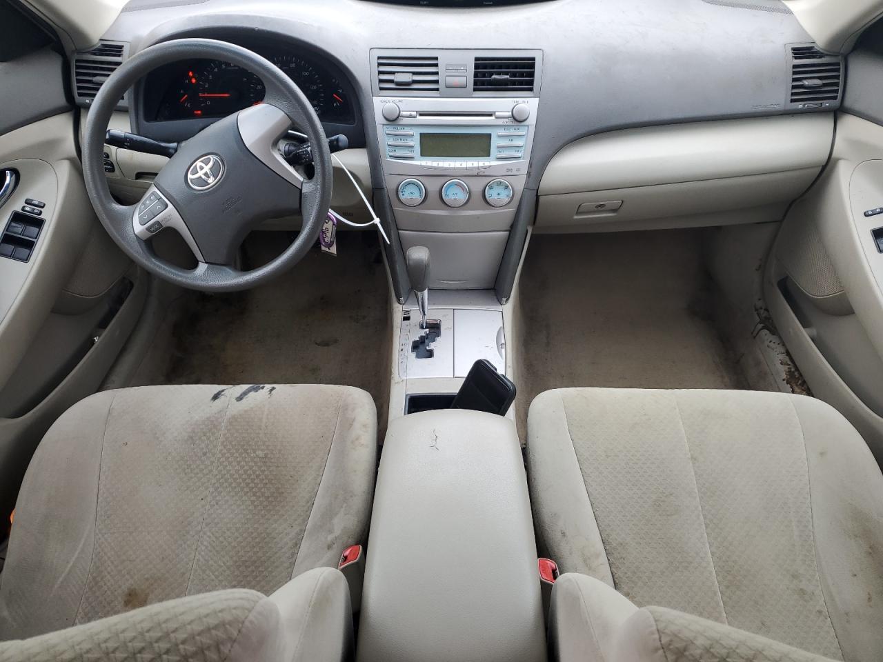 2009 Toyota Camry - Image 8