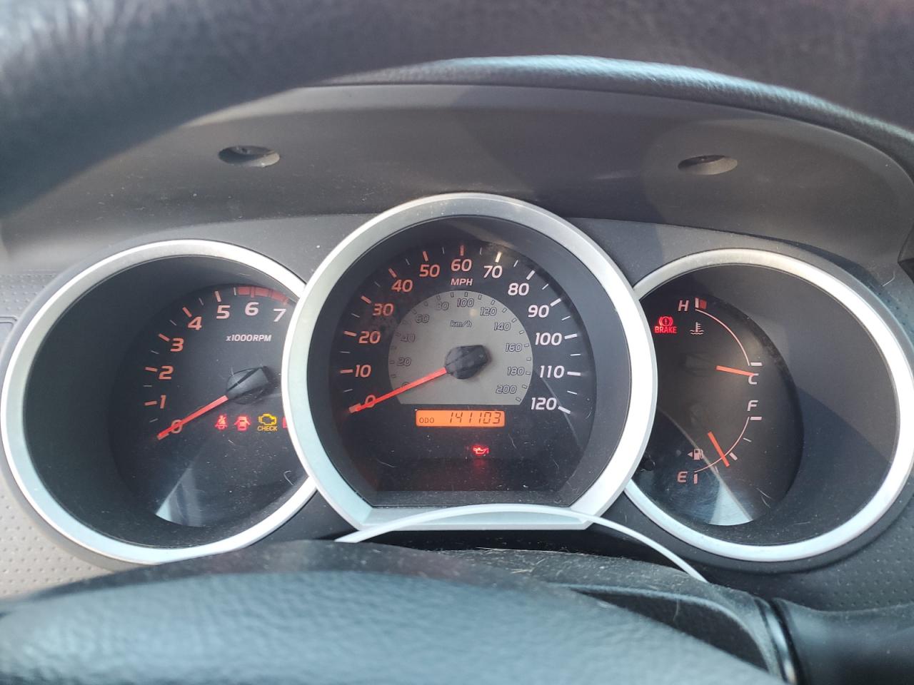 2006 Toyota Tacoma - Image 9