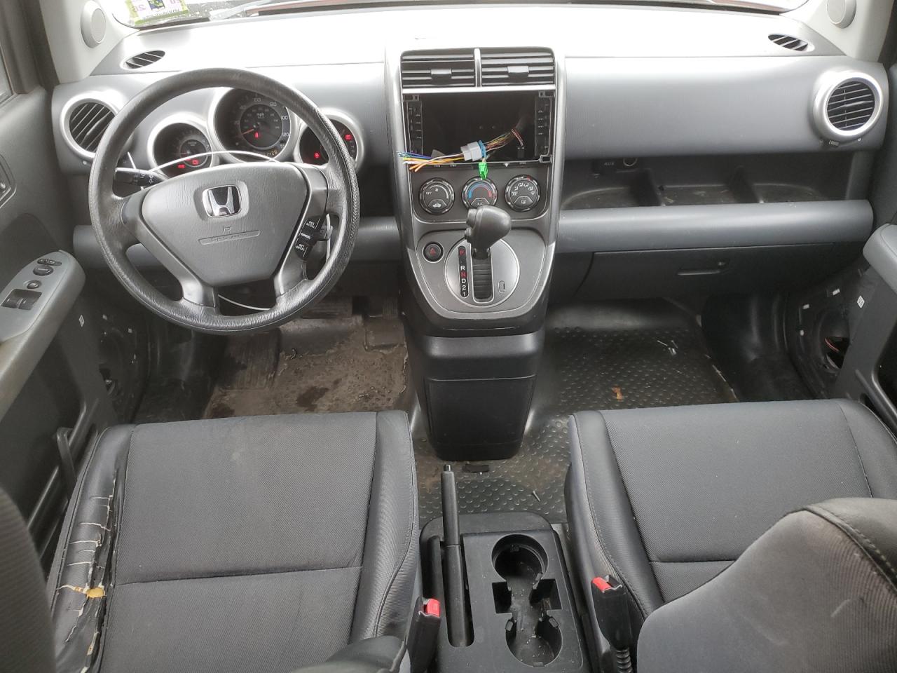 2003 Honda Element - Image 8