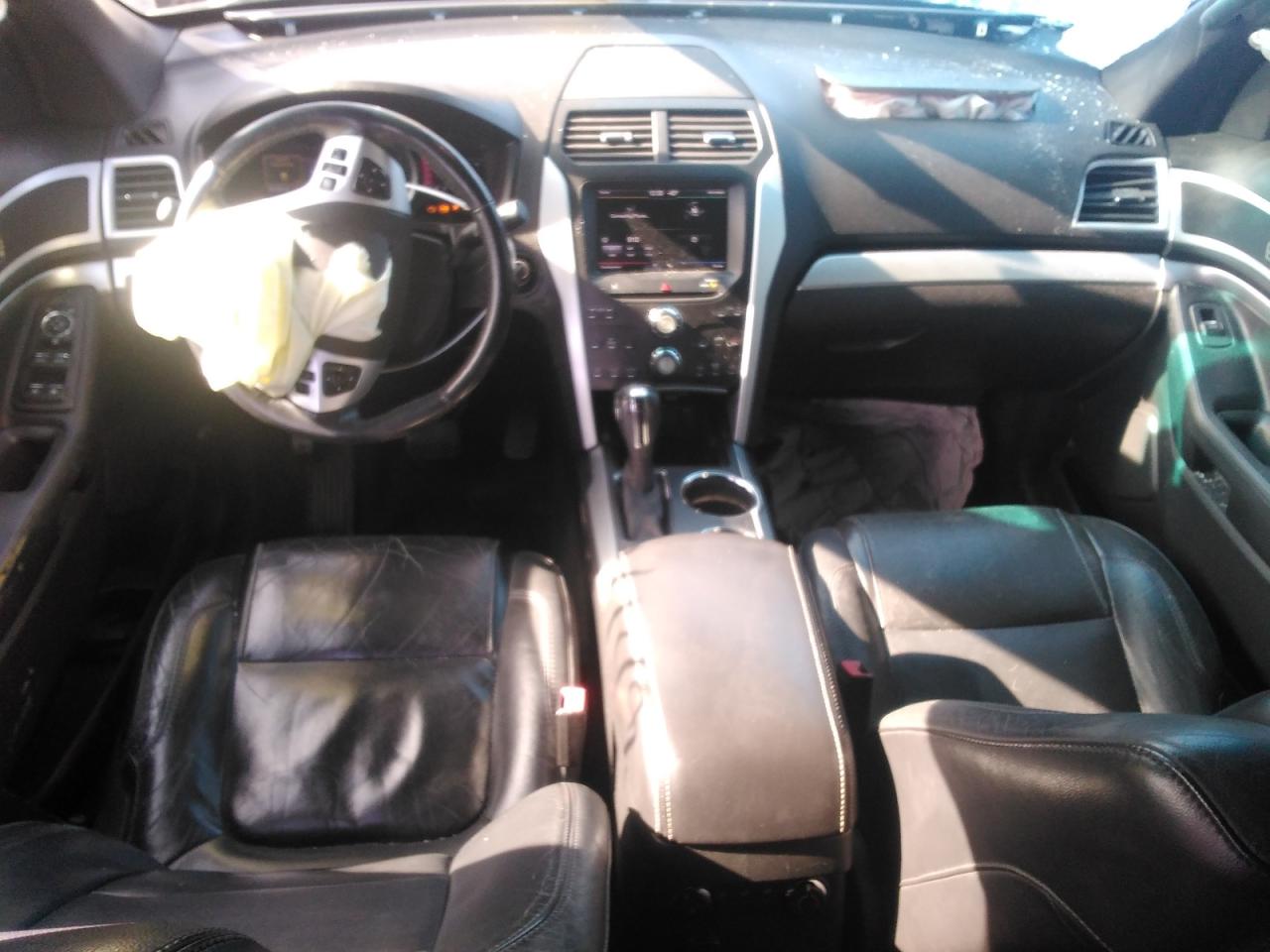 2013 Ford Explorer - Image 8