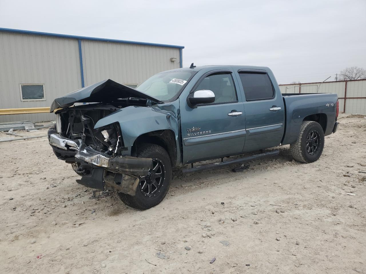 2009 Chevrolet Silverado - Image 1