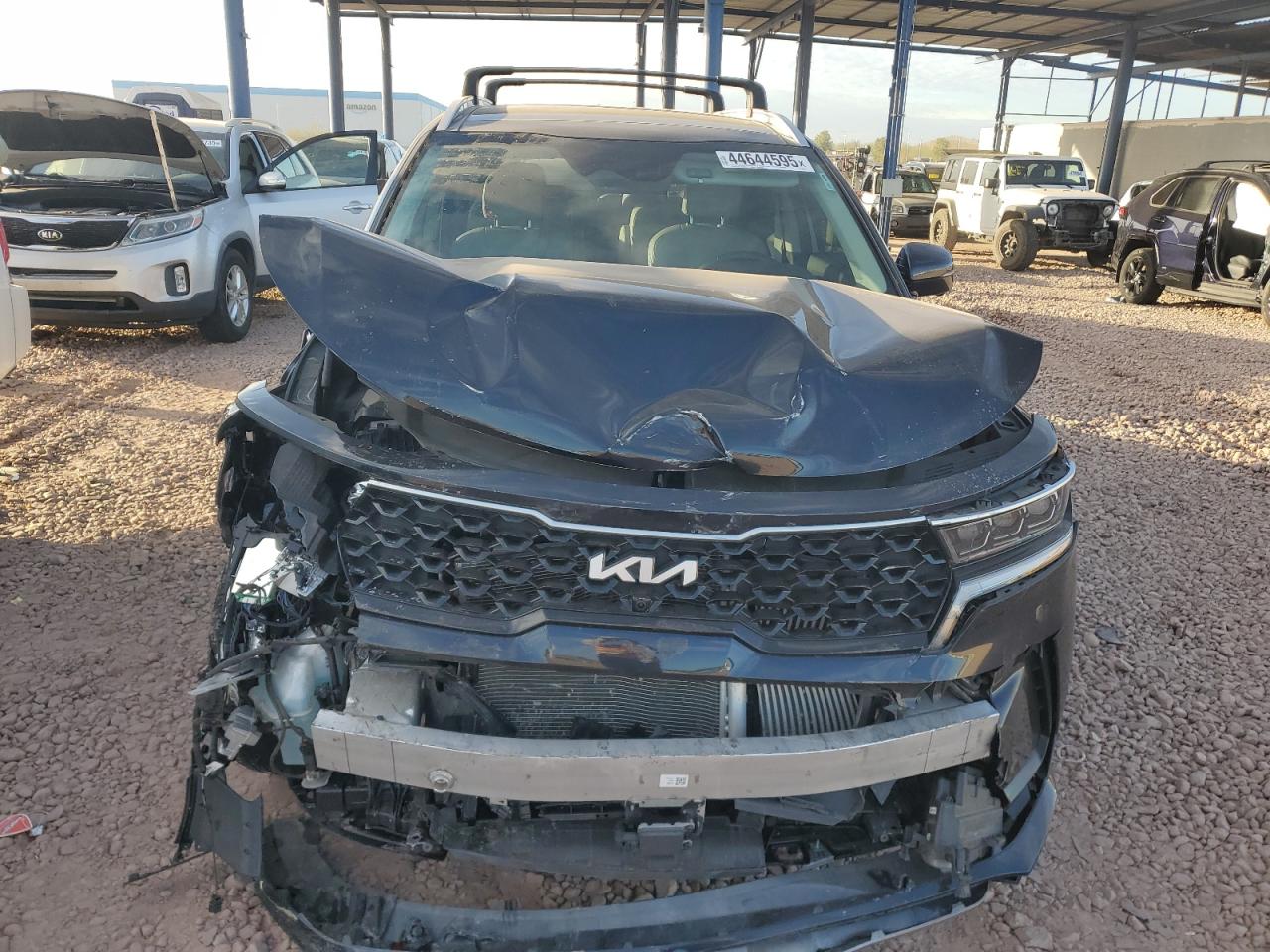 2023 Kia Sorento - Image 5