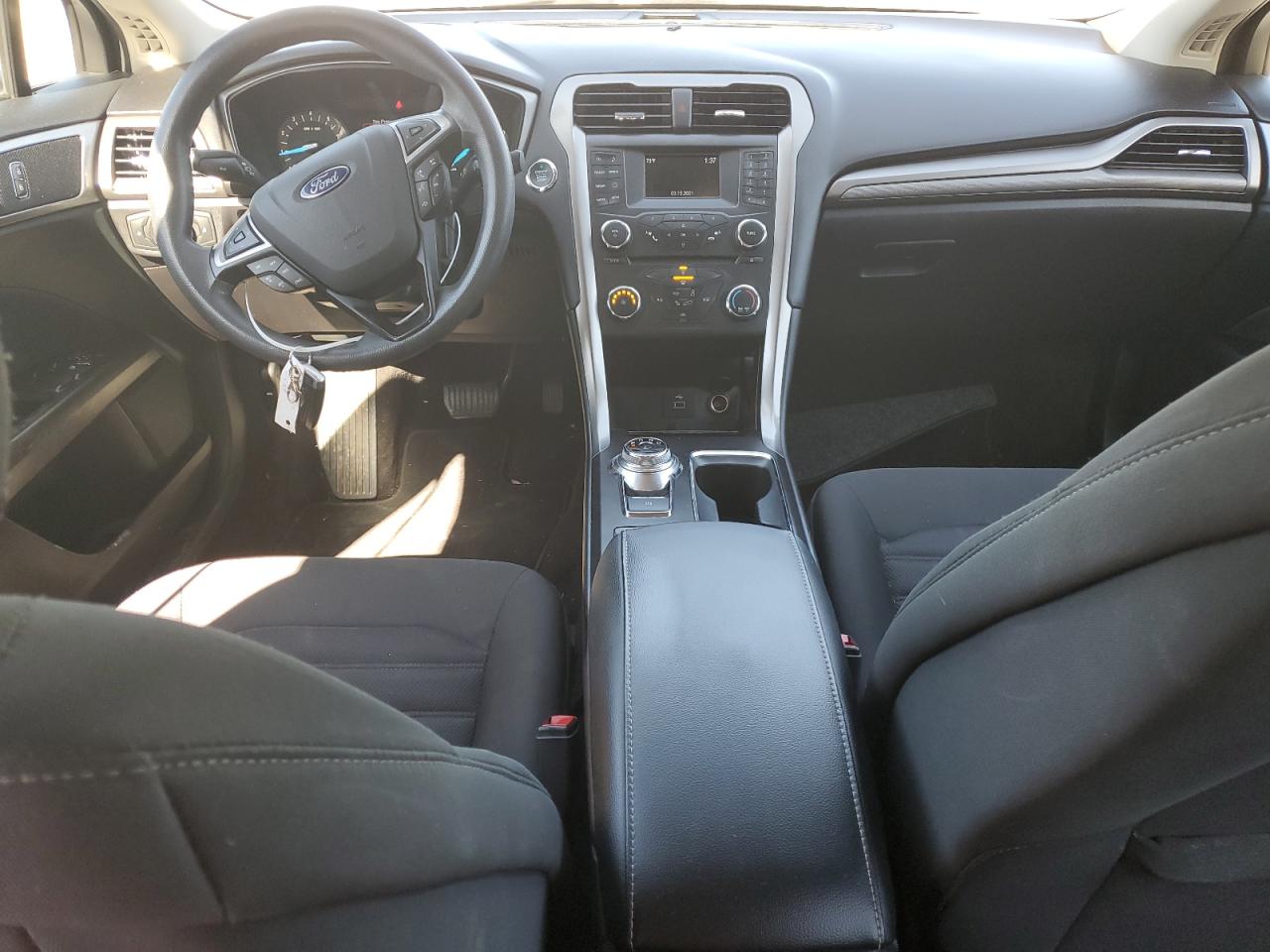 2017 Ford Fusion - Image 8