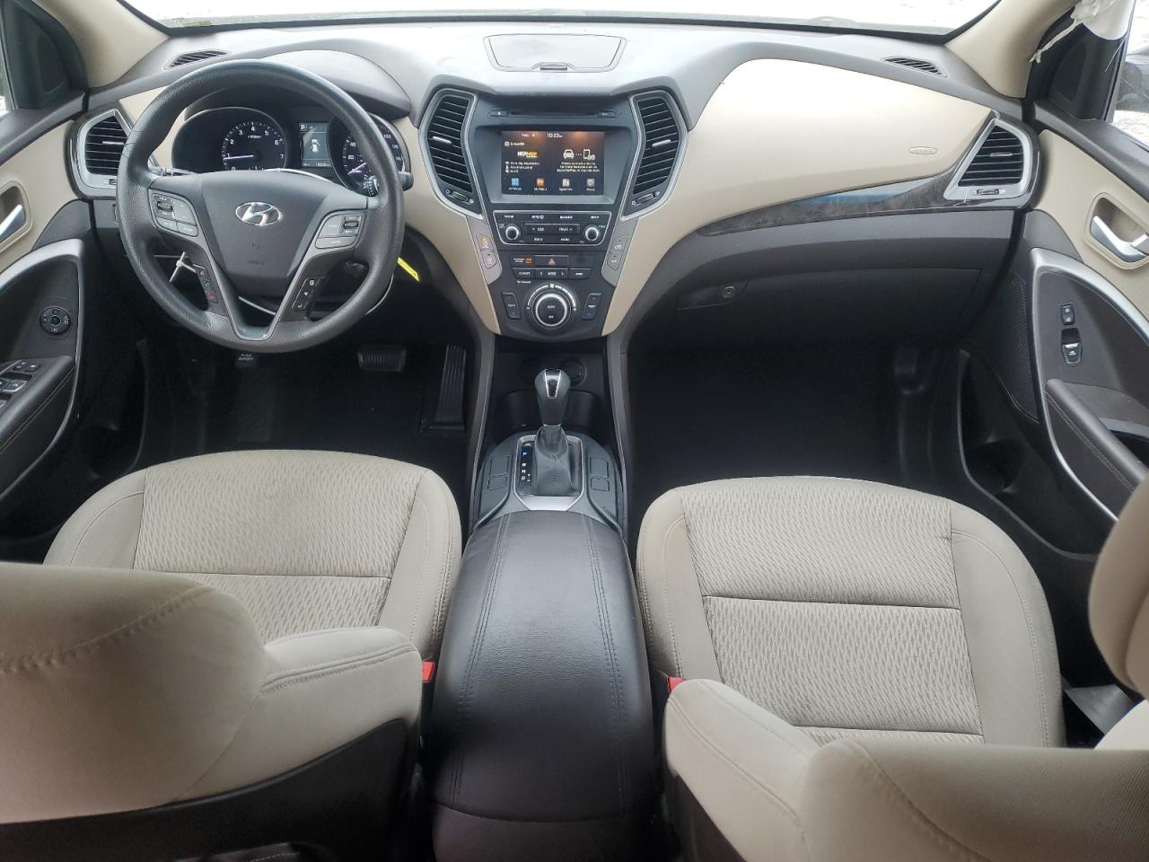 2017 Hyundai Santa Fe - Image 8