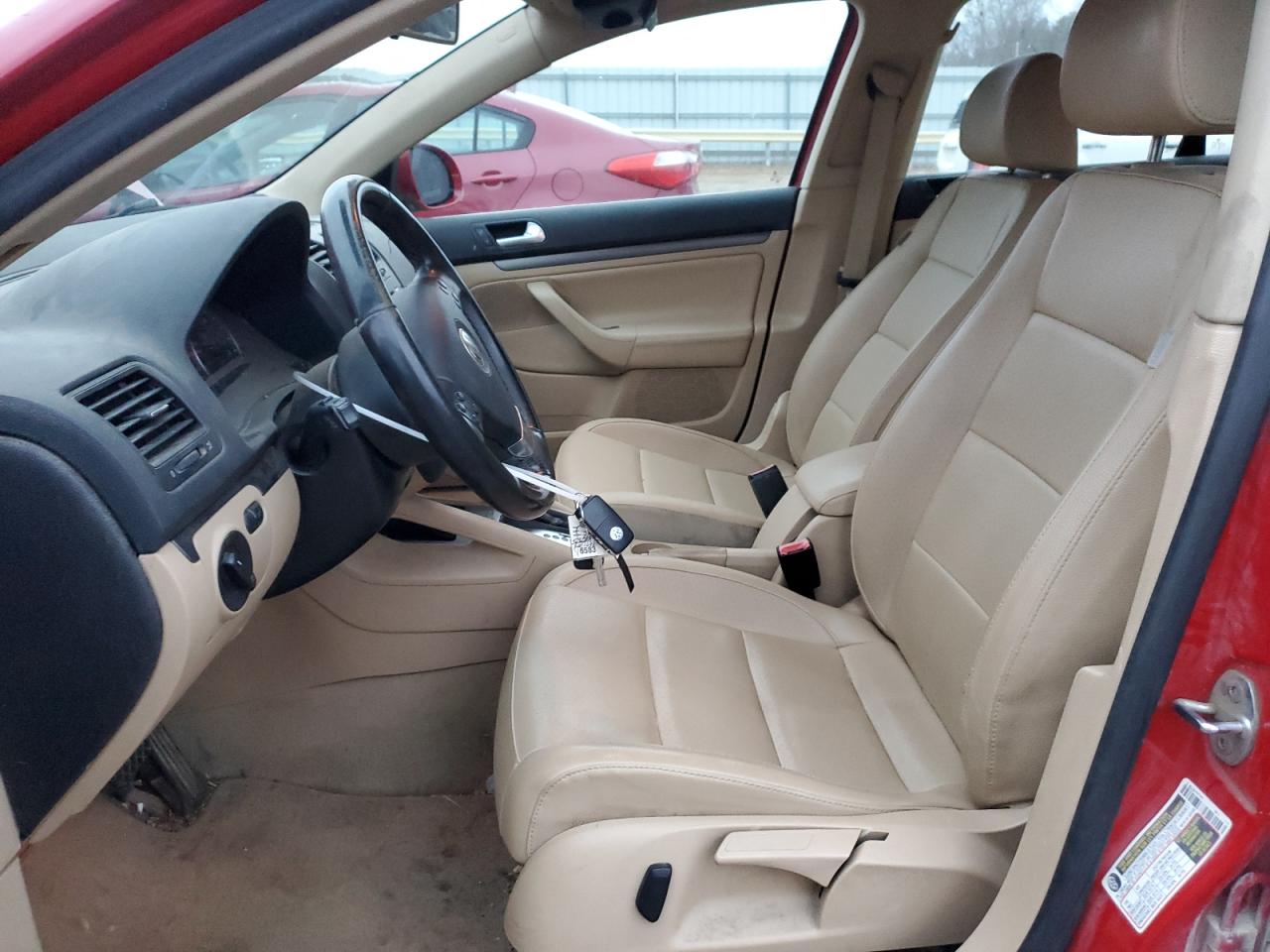 2008 Volkswagen Jetta - Image 7
