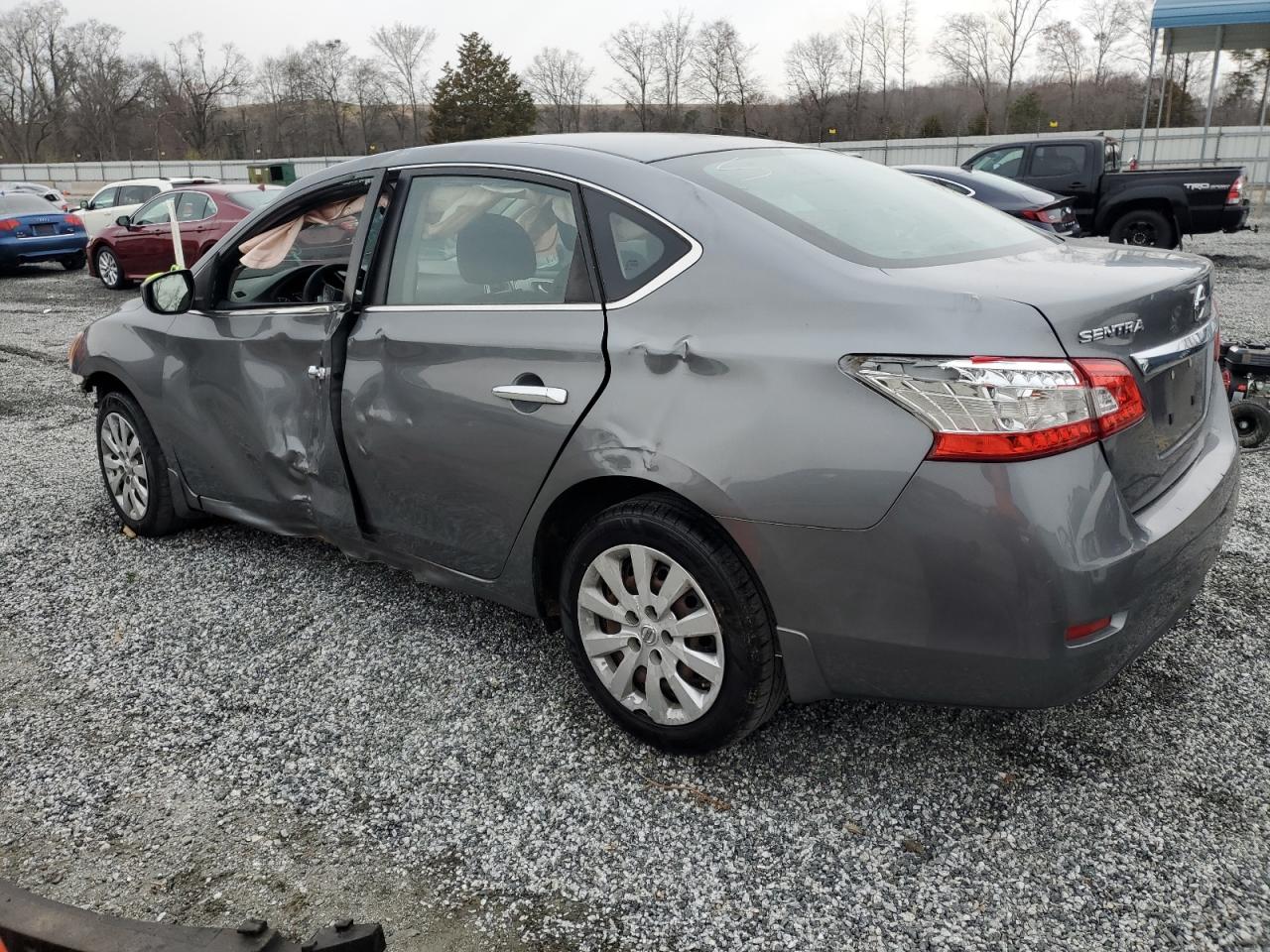 2015 Nissan Sentra - Image 2