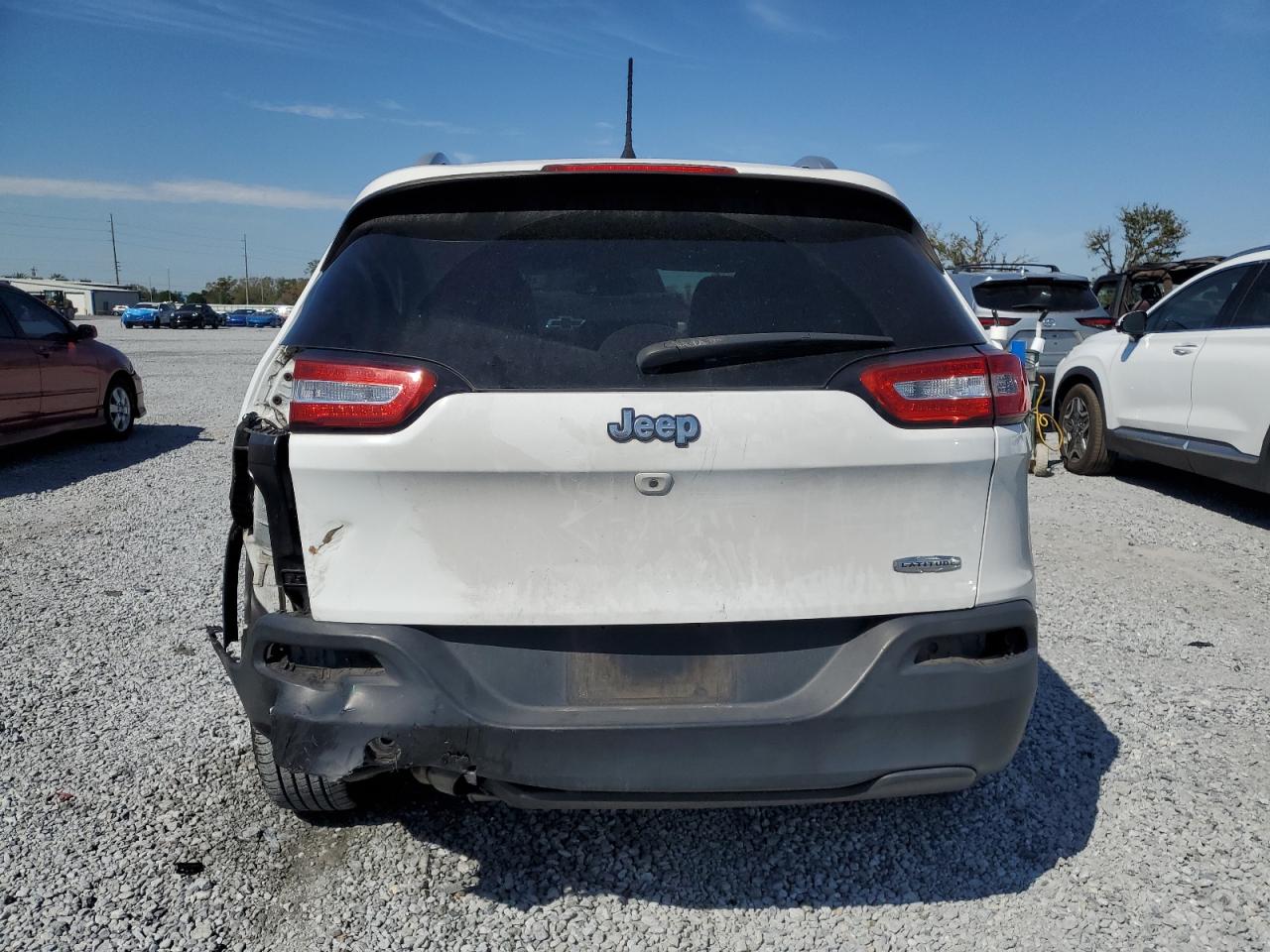 2018 Jeep Grand Cherokee - Image 6