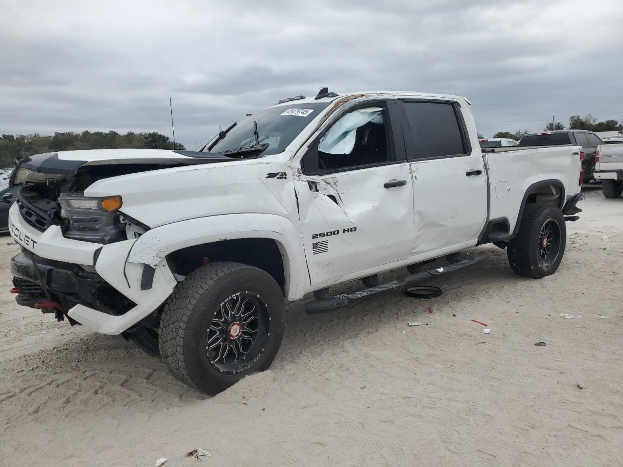 2020 Chevrolet Silverado K2500 Custom for Sale in Apopka, FL - Rollover