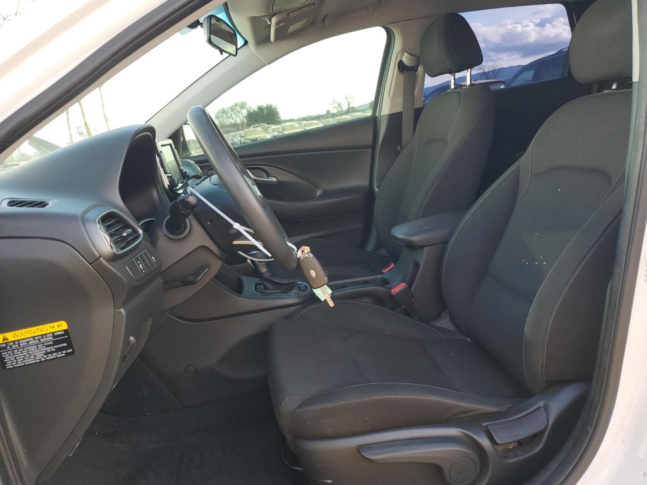 2019 Hyundai Elantra - Image 7