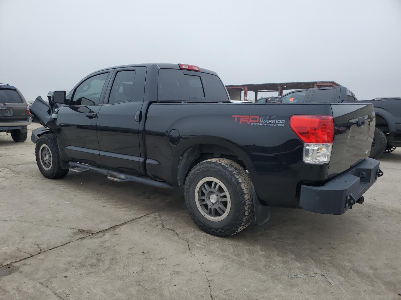 2010 Toyota Tundra - Image 2