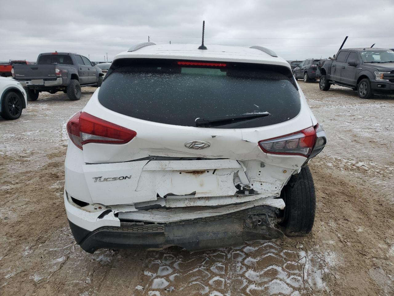 2016 Hyundai Tucson - Image 6