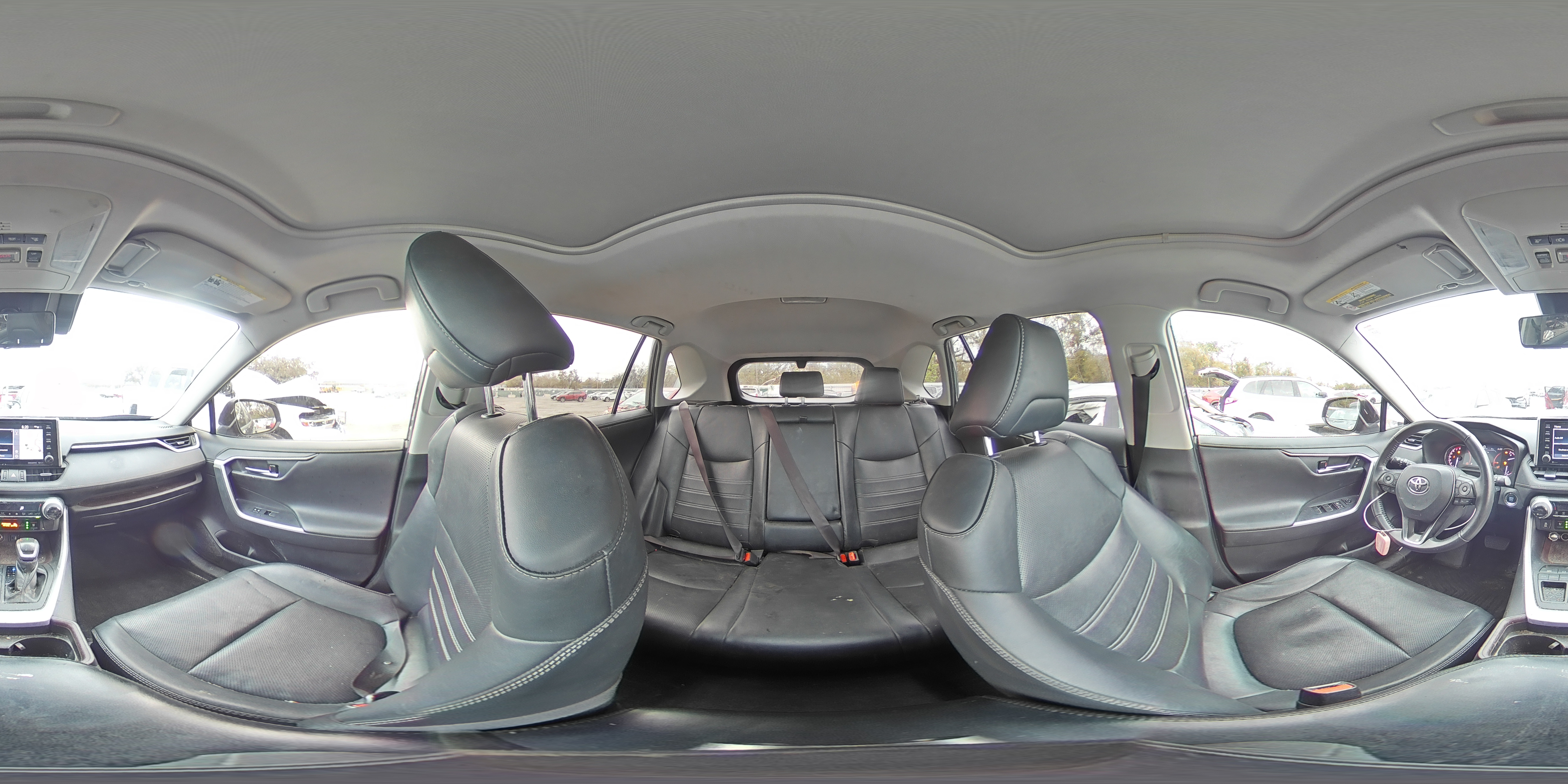 2019 Toyota RAV 4 - Image 14